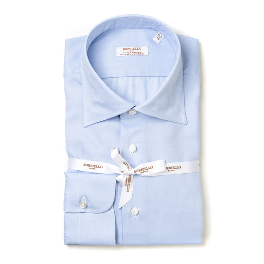 Hellblaues Hemd "PinPoint" mit Sportmanschette - Handarbeit