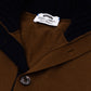 Camelbraune Strickjacke "Bicolor Bomber Rib" mit Stehkragen aus reinem Duvet-Kaschmir
