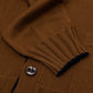 Camelbraune Strickjacke "Bicolor Bomber Rib" mit Stehkragen aus reinem Duvet-Kaschmir